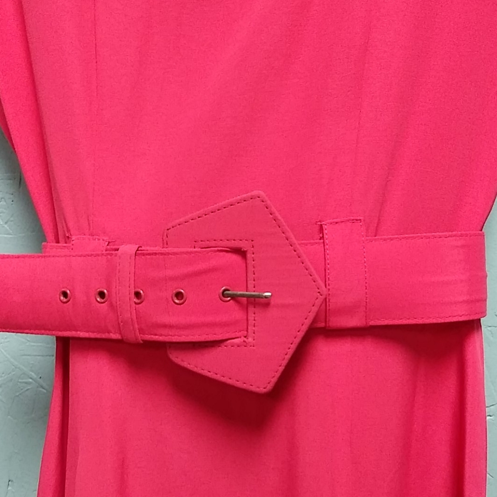 Dress - Picture 3 of 3